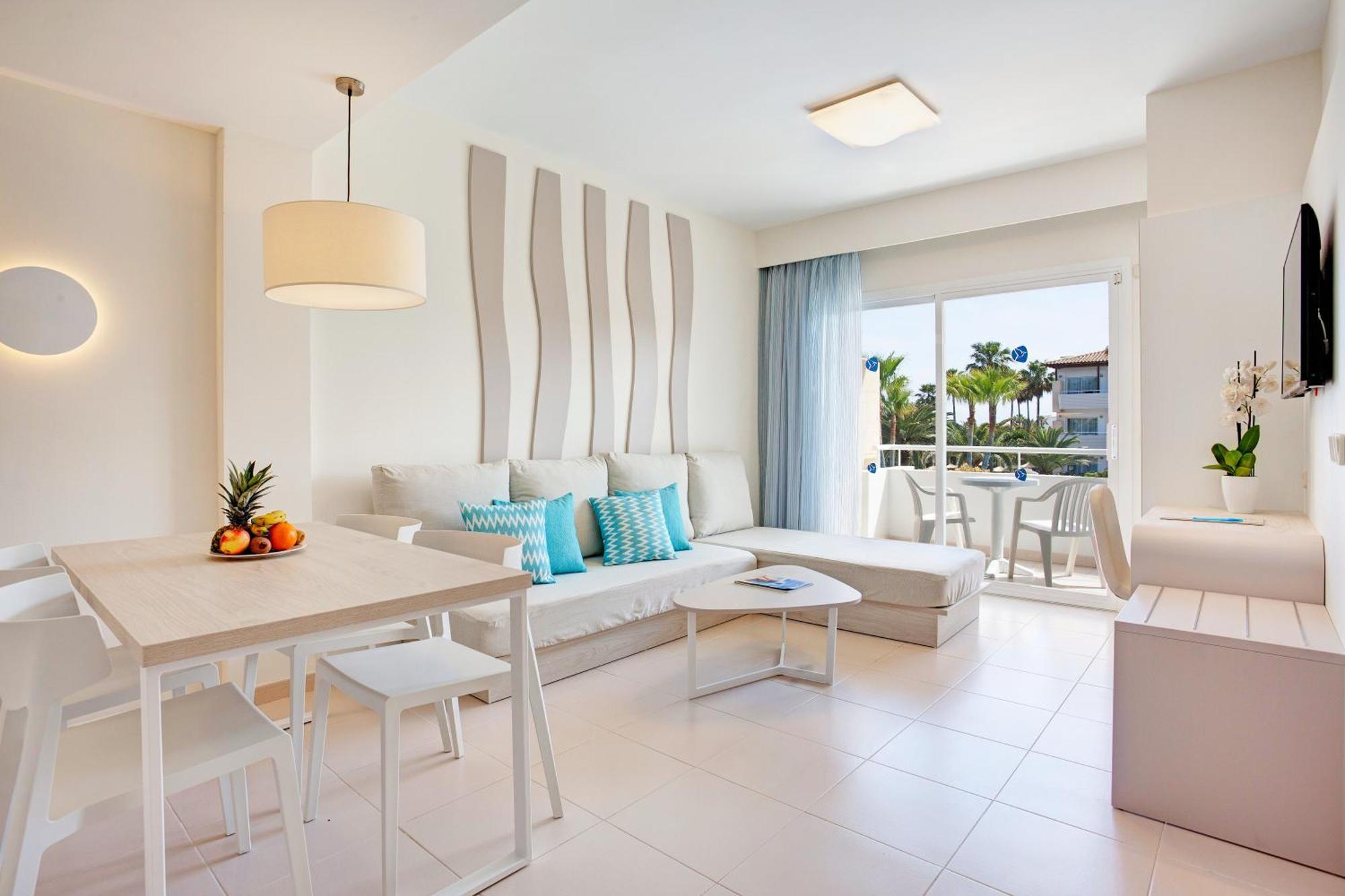 Grupotel Mallorca Mar Cala Bona  Ngoại thất bức ảnh