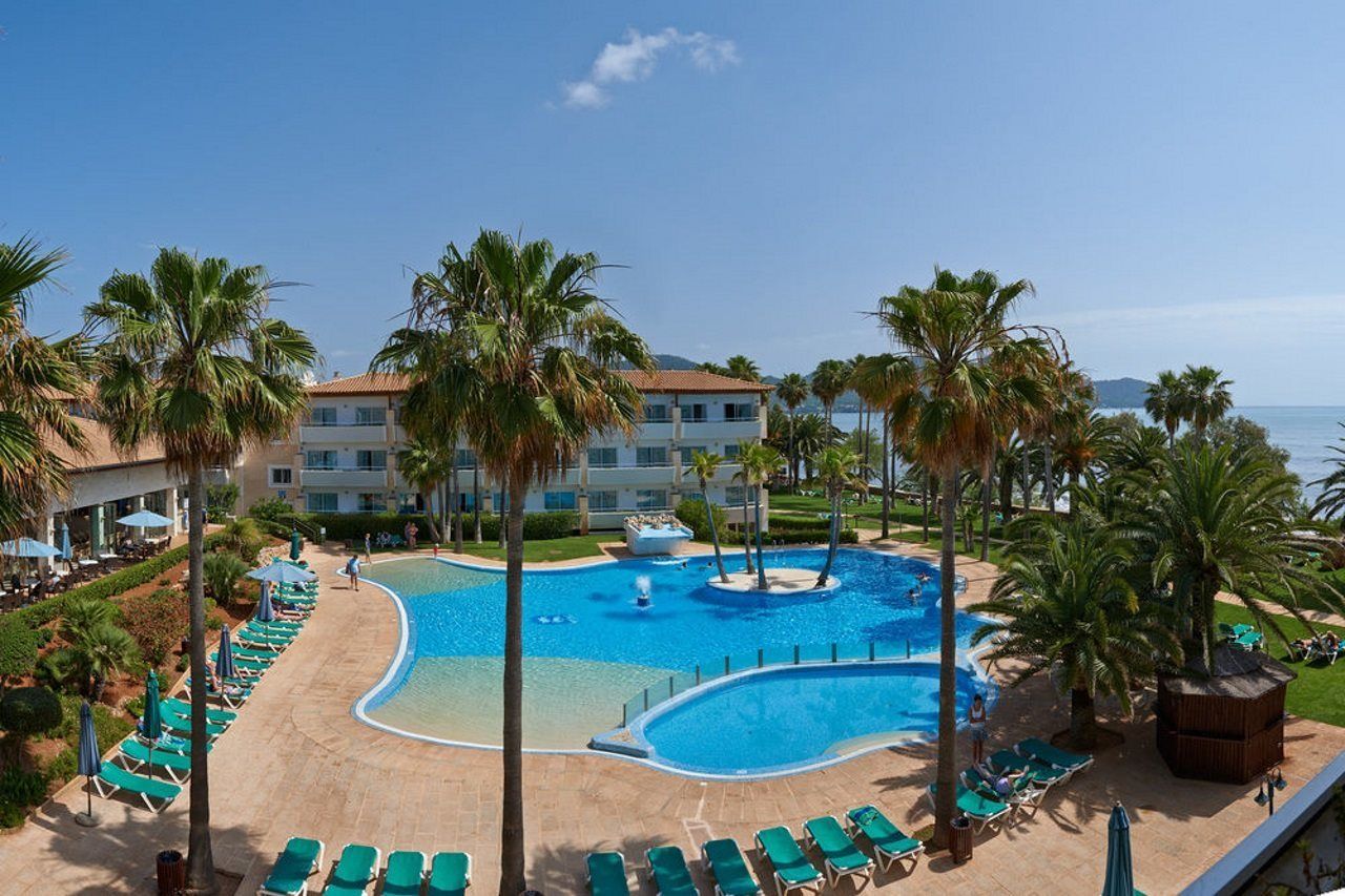 Grupotel Mallorca Mar Cala Bona  Ngoại thất bức ảnh